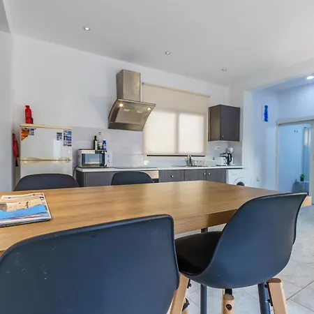 Fanta Sea Apartment Larnaca